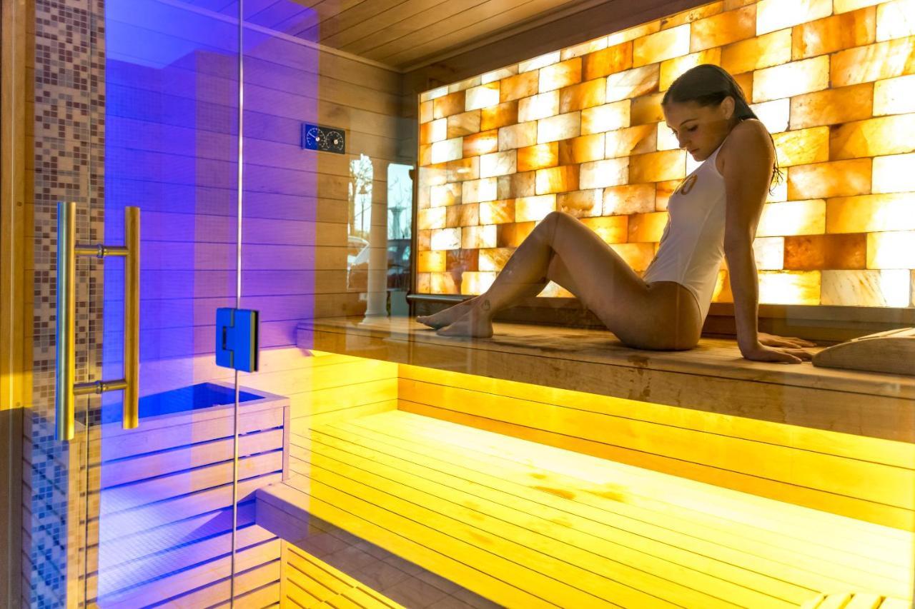 Hotel Baia Imperiale Rimini Eksteriør bilde