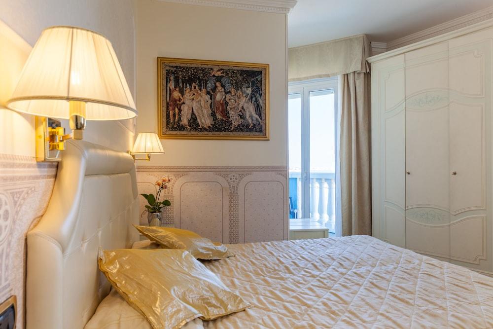 Hotel Baia Imperiale Rimini Eksteriør bilde